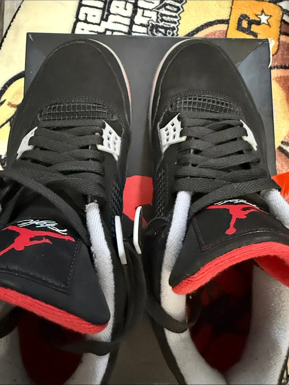 AIR JORDAN 4 BRED RETRO